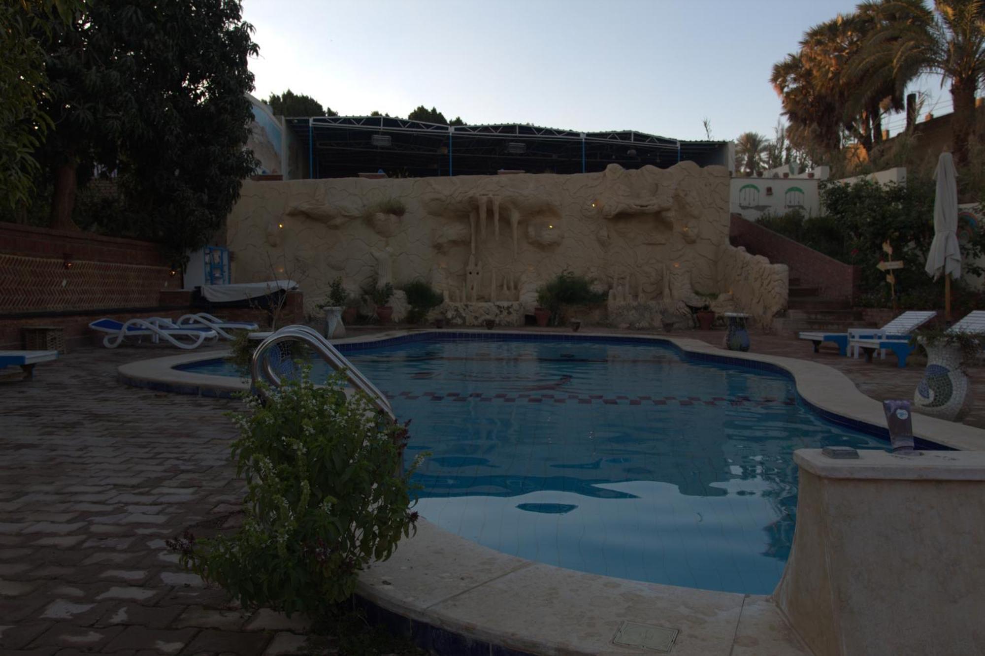 Al Baeirat Hotel Луксор Екстер'єр фото