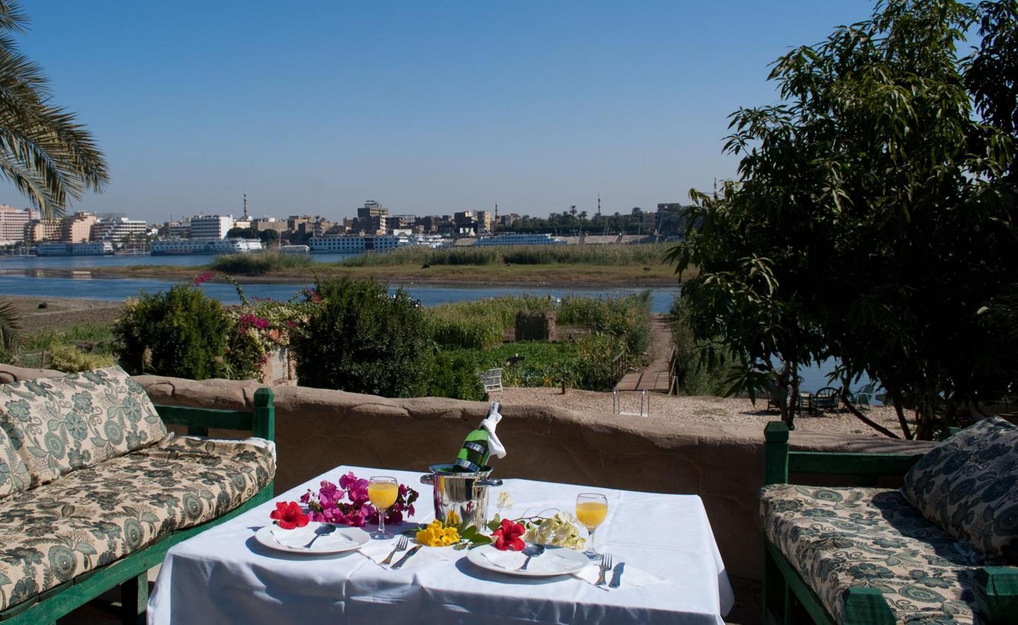 Al Baeirat Hotel Луксор Екстер'єр фото